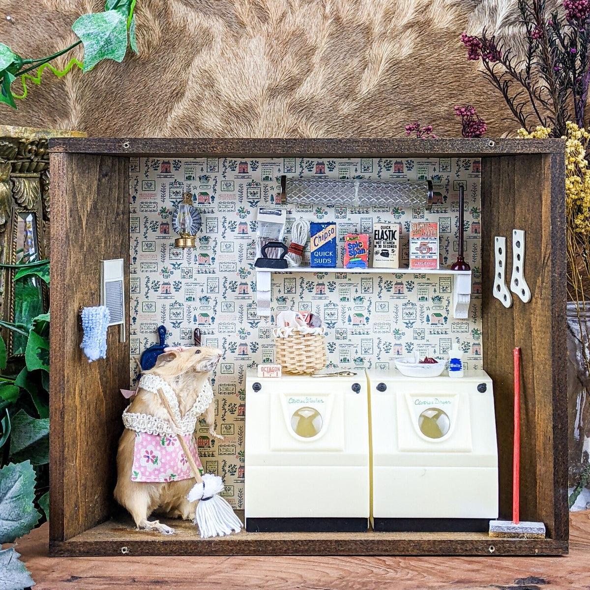 Laundry Room Mouse – Scenic City Oddities
