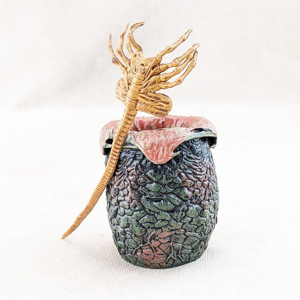 P34c Alien Jar Xenomorph Specimen Facehugger Embryo & Egg Glass Jar Pr ...